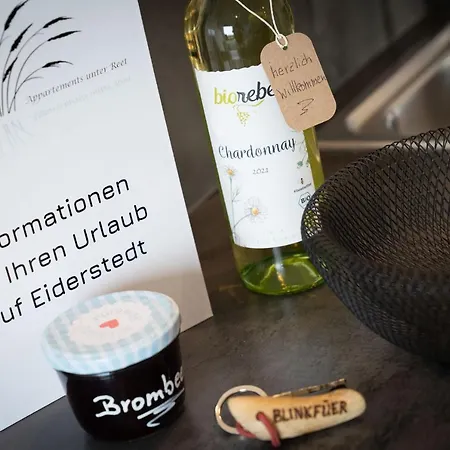 Unter Reet Blinkfueer Apartment